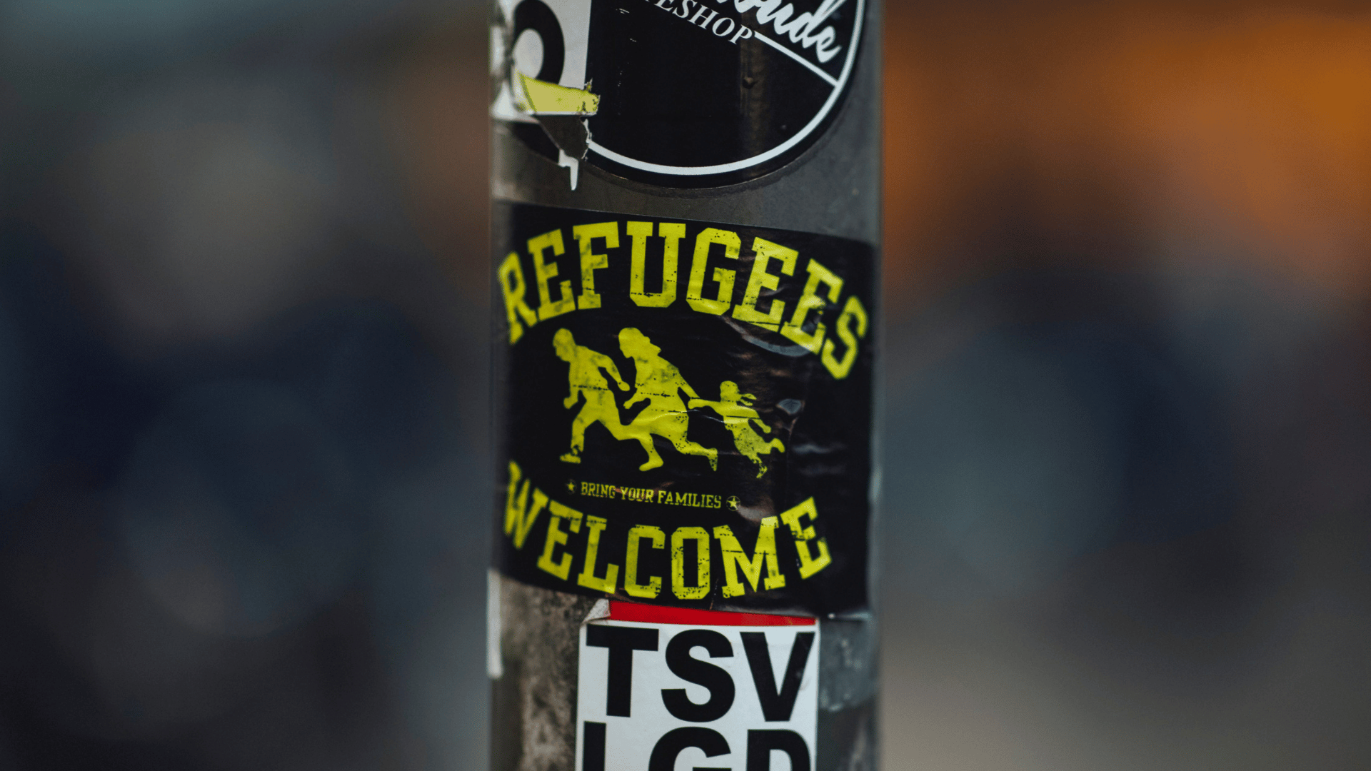 Refugees Welcome Sticker